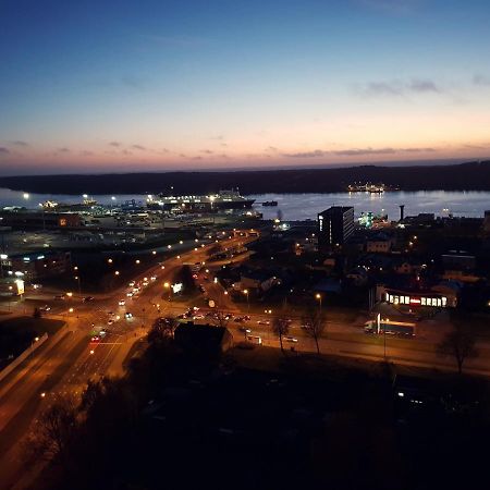 Sea View Apartment In Klaipėda Exterior foto